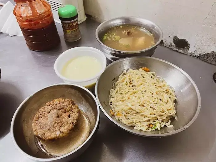 新港美食